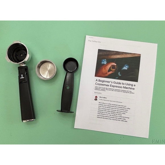 Cozeemax Espresso Coffee Machine (Model CM6888) - Picture 9 of 10